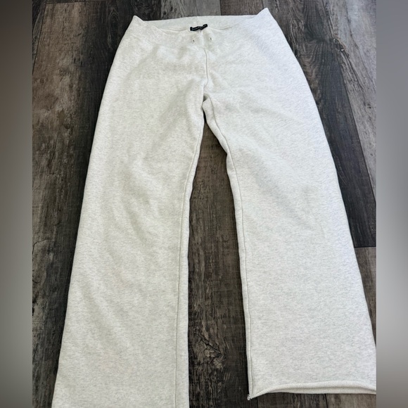 Brandy Melville Light Gray Wide Leg Pants - Picture 1 of 3